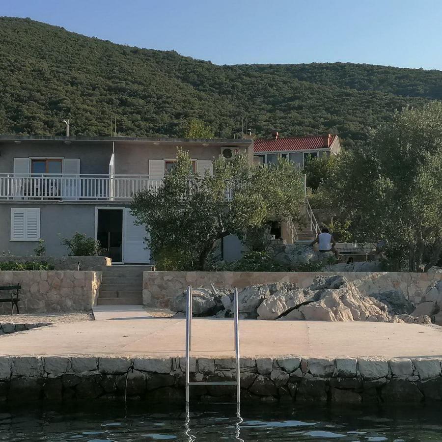 Holiday Home Blue Dream Putnikovic ภายนอก รูปภาพ