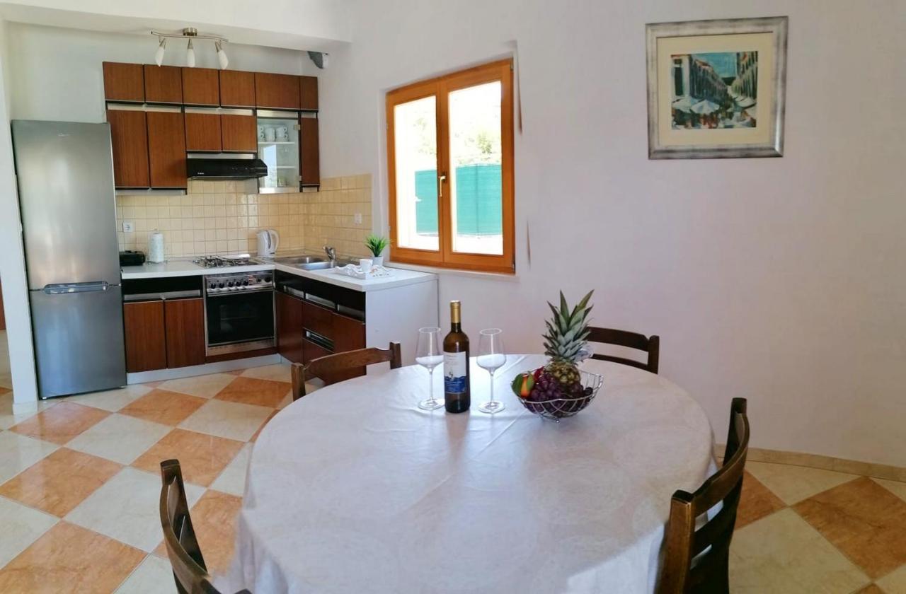 Holiday Home Blue Dream Putnikovic ภายนอก รูปภาพ